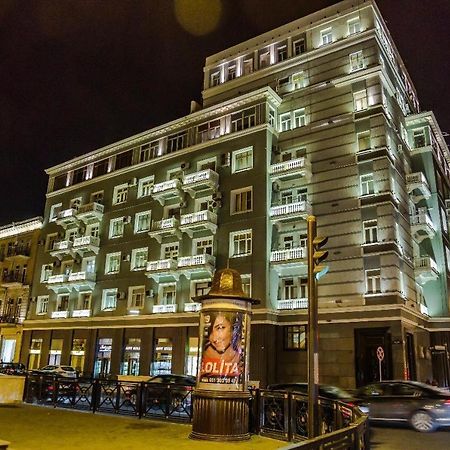 Apart Hotel In Nizami Баку Екстериор снимка