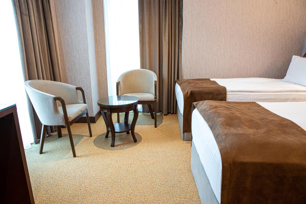 Apart Hotel In Nizami Баку Екстериор снимка