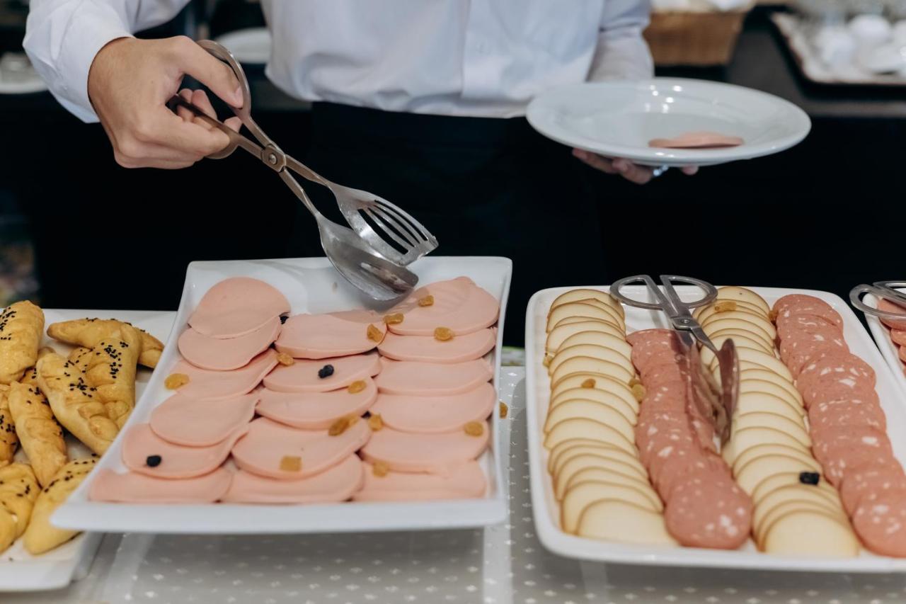 Apart Hotel In Nizami Баку Екстериор снимка