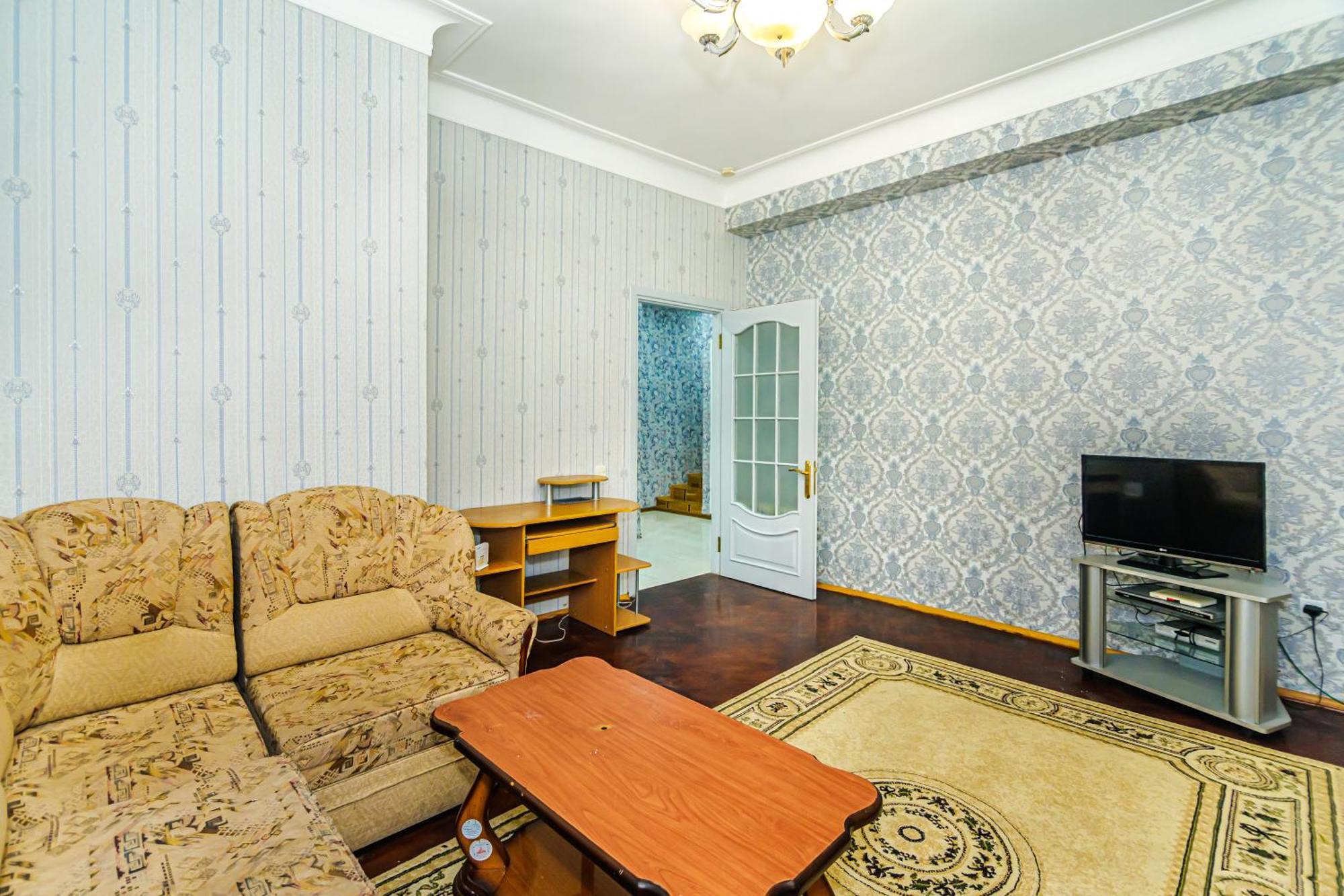 Apart Hotel In Nizami Баку Екстериор снимка