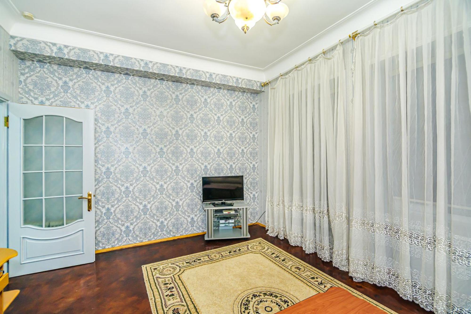 Apart Hotel In Nizami Баку Екстериор снимка